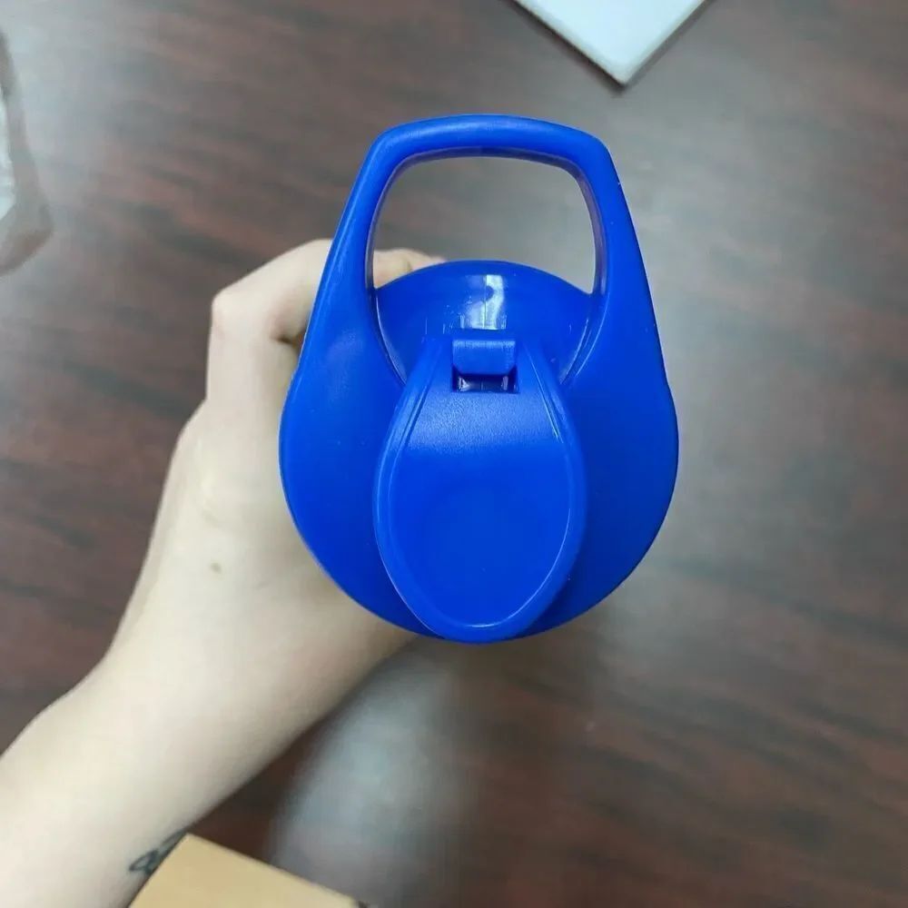 Michelin Water bottle  - Picture 3 of 4